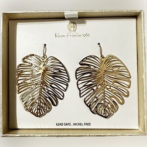 House of Harlow 1960 Dangle Drop Gold Tone Monstera Tropical Leaf Earrings NIB